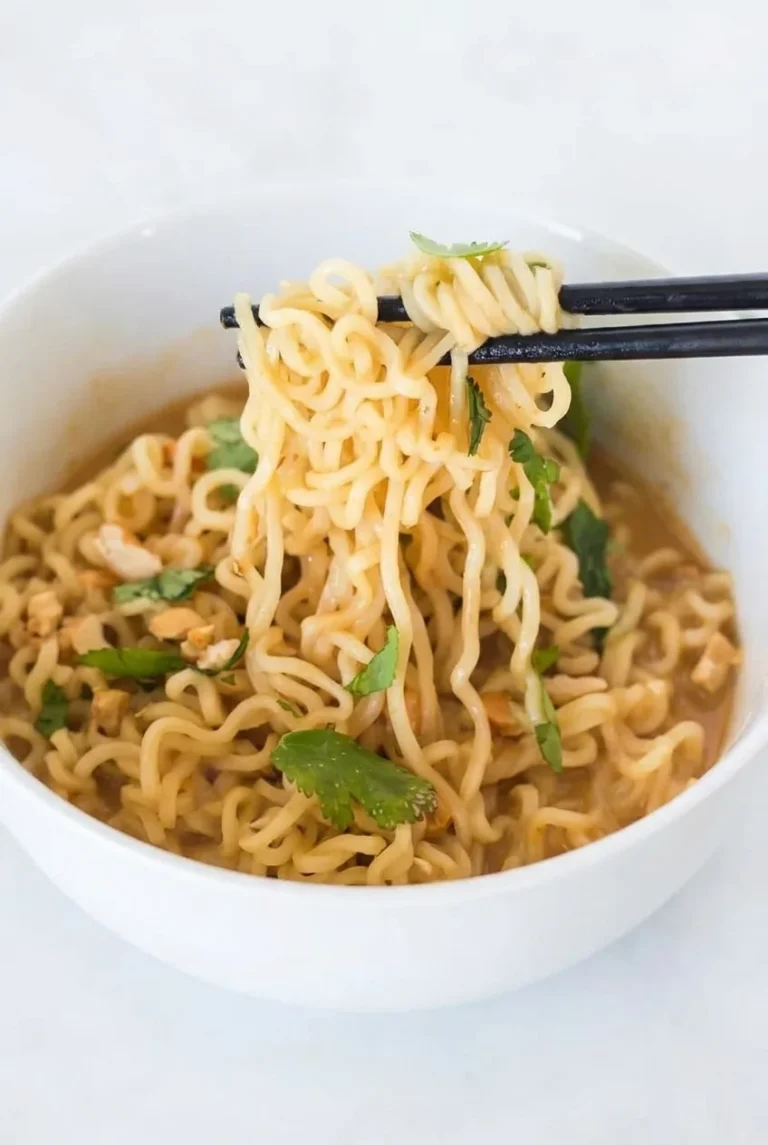Peanut Sesame Ramen Noodles with Creamy Sauce
